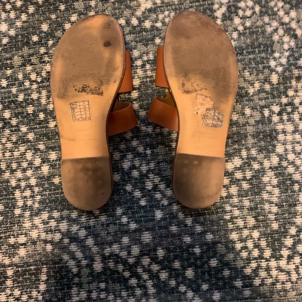 Sandals - Picture 2 of 3